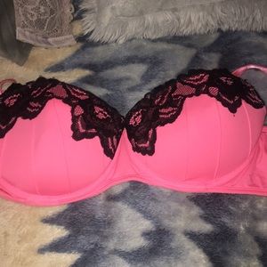 Pink & black Candies bra